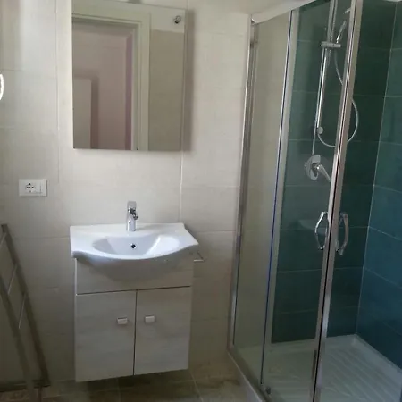 Homenza Apartment *