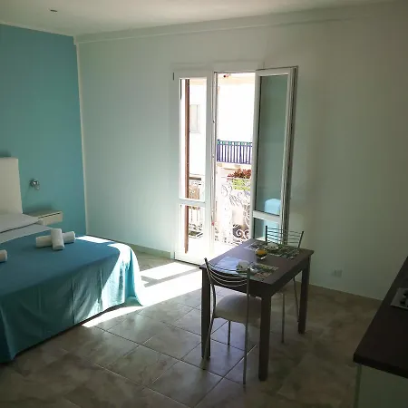 Homenza * San Vito Lo Capo