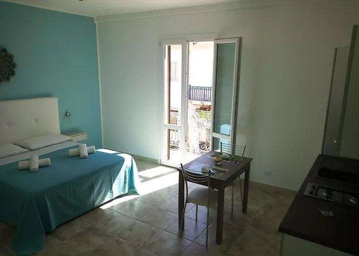 Homenza * San Vito Lo Capo