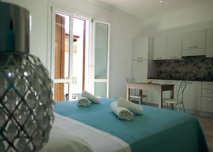 Homenza * San Vito Lo Capo